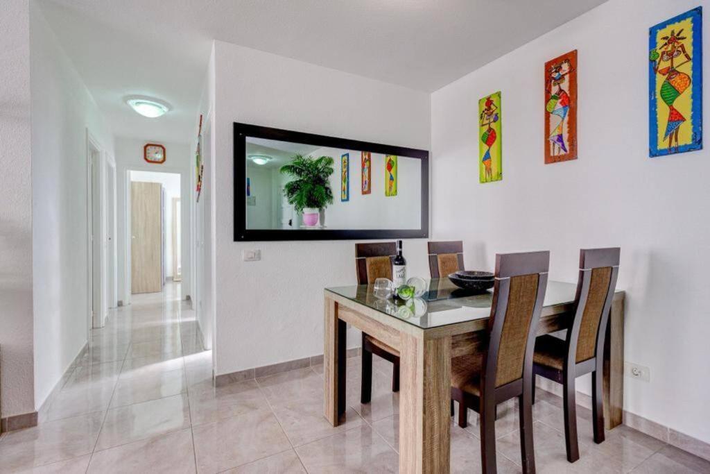 Apartamento En Palmeras Del Sur Адехе Екстериор снимка